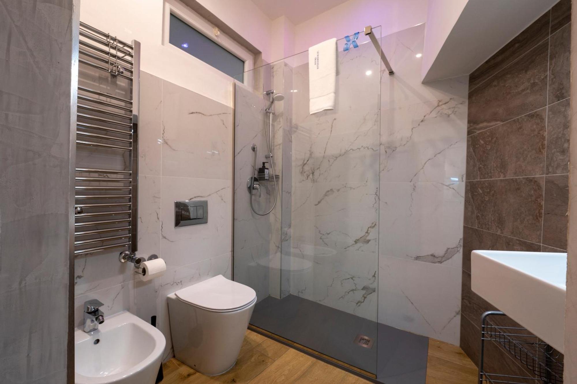 Vischi Apartment Trani By Le Marinelle Loc Turistica Kültér fotó